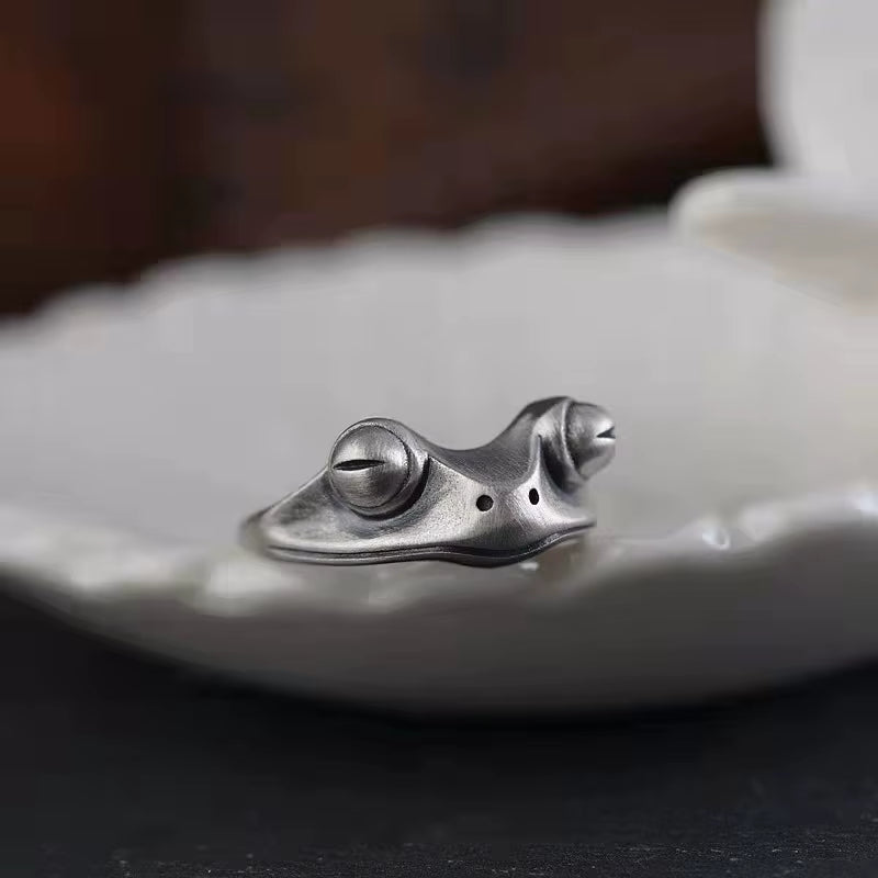 Anillo rana plateado ajustable