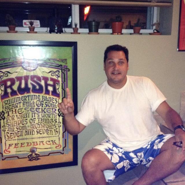 Roberto Castillo – Santa Cruz