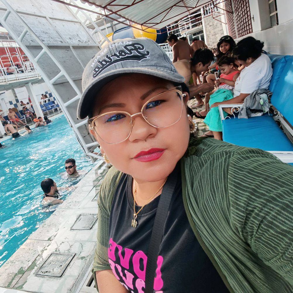 Elizabeth M ,. Santa cruz de la sierra