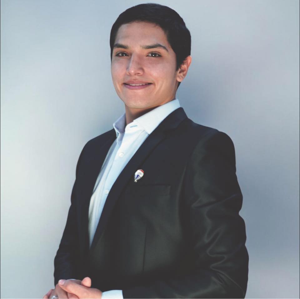  – Luis, La Paz