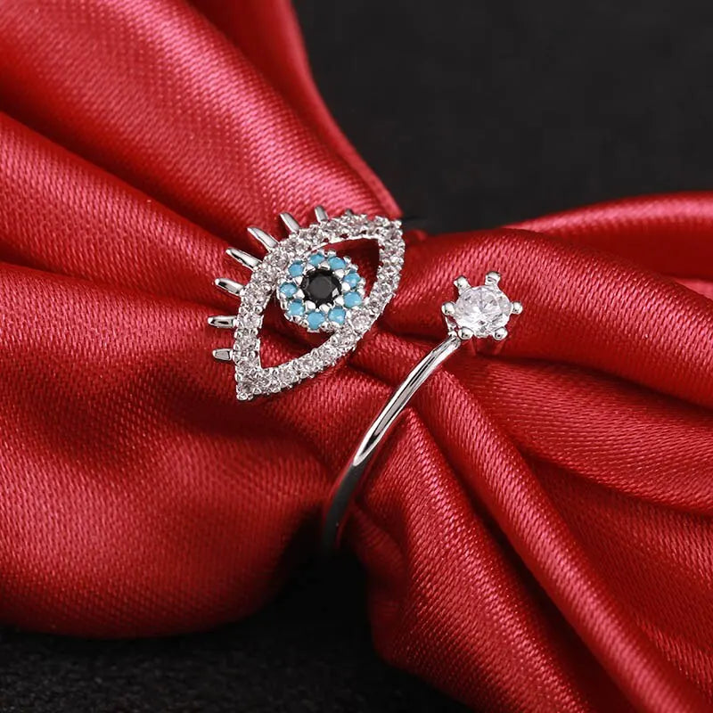 🧿 Anillo de Mal de Ojo ajustable